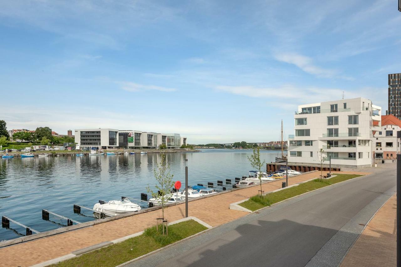 Luxury City Center Harbour Apartment 2 Bedroom Sønderborg Extérieur photo