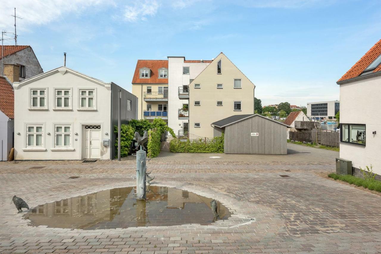 Luxury City Center Harbour Apartment 2 Bedroom Sønderborg Extérieur photo