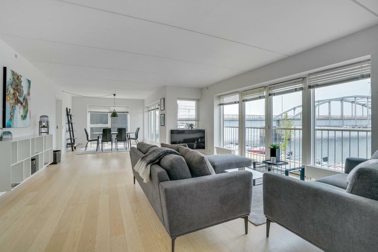 Luxury City Center Harbour Apartment 2 Bedroom Sønderborg Extérieur photo