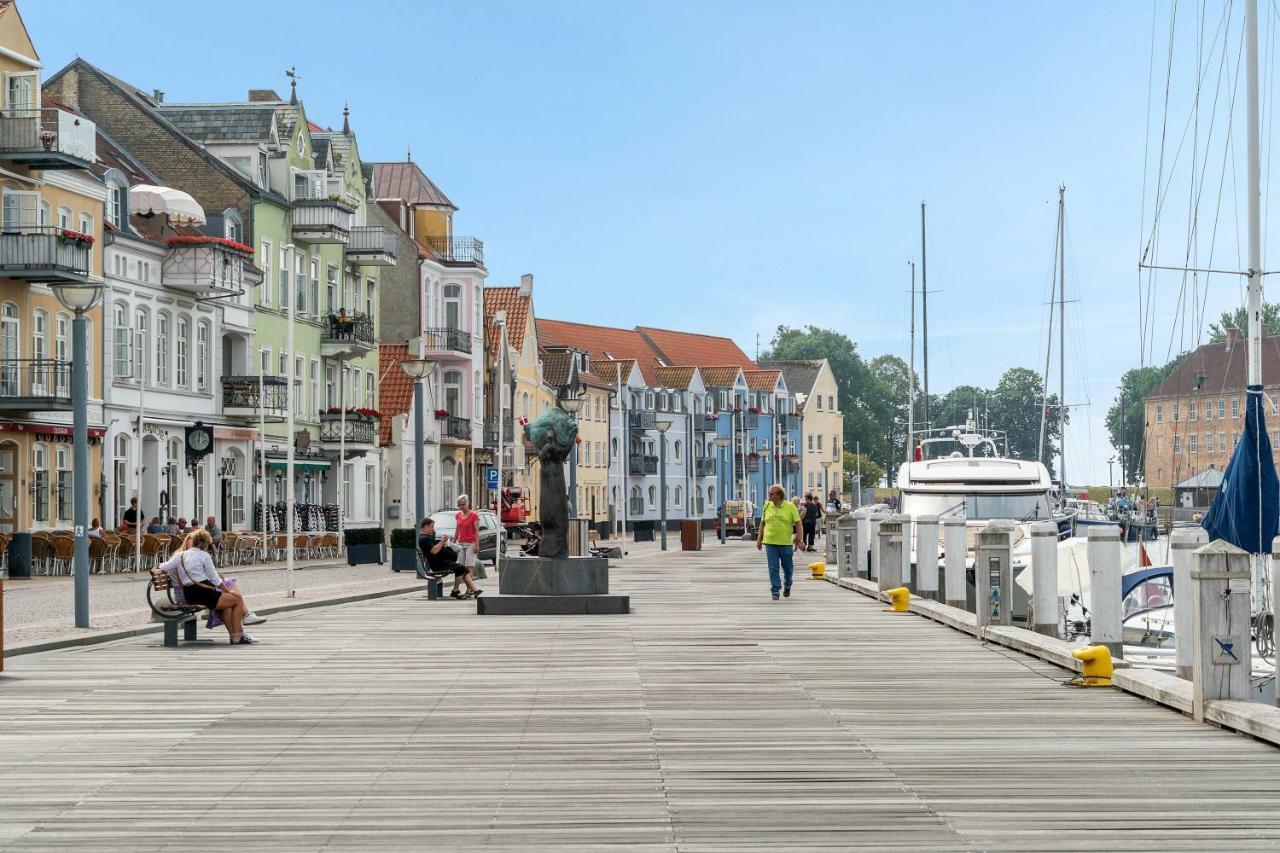Luxury City Center Harbour Apartment 2 Bedroom Sønderborg Extérieur photo