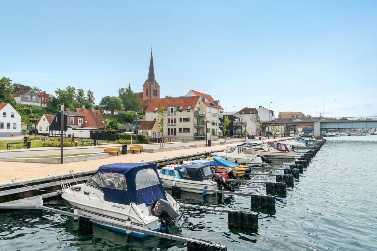 Luxury City Center Harbour Apartment 2 Bedroom Sønderborg Extérieur photo
