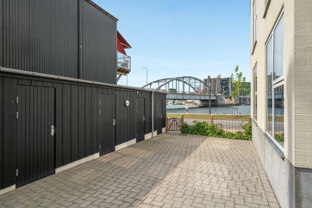 Luxury City Center Harbour Apartment 2 Bedroom Sønderborg Extérieur photo